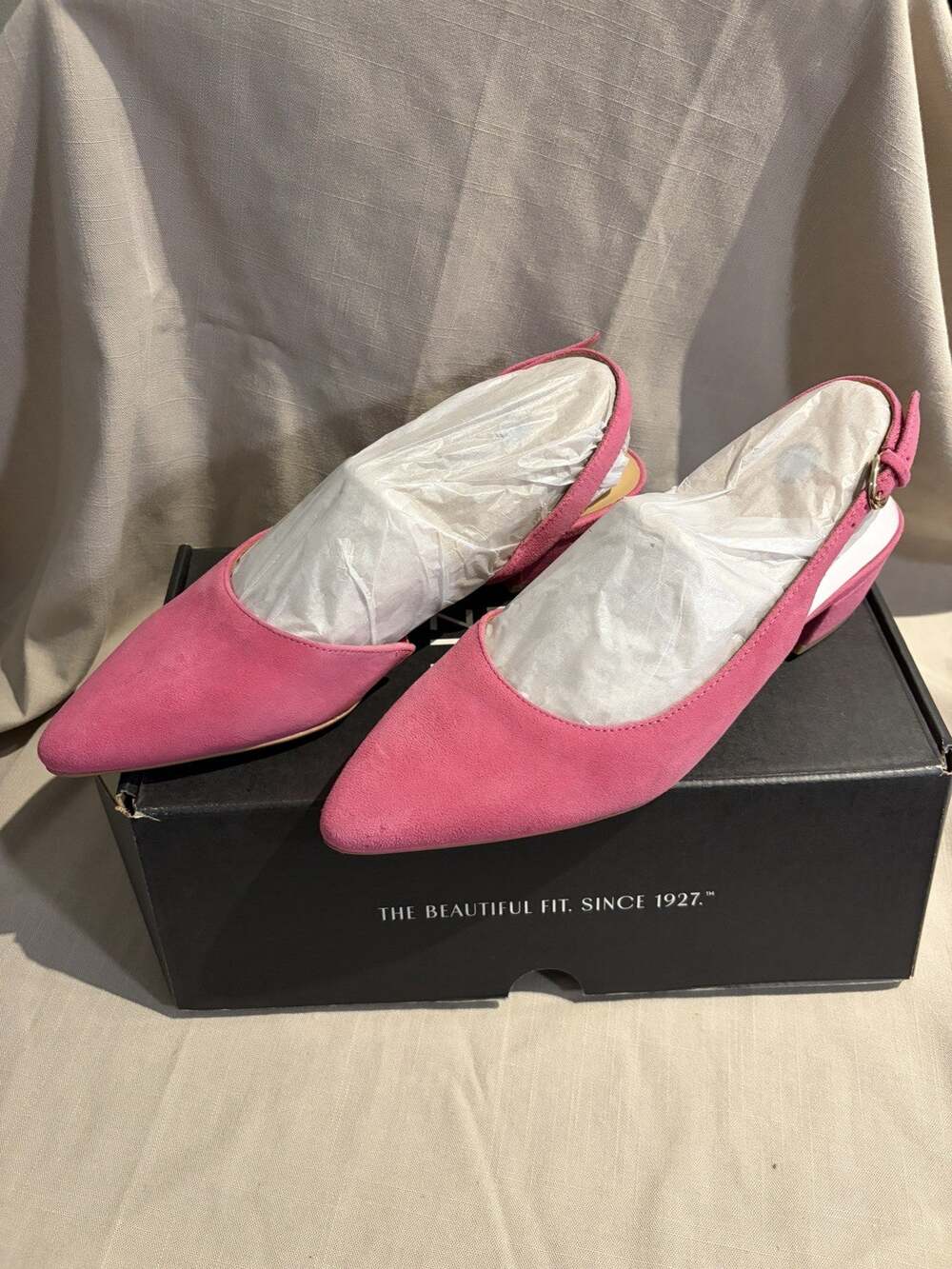 Naturalizer Banks Rose Pink Suede Slingback Strap Flats